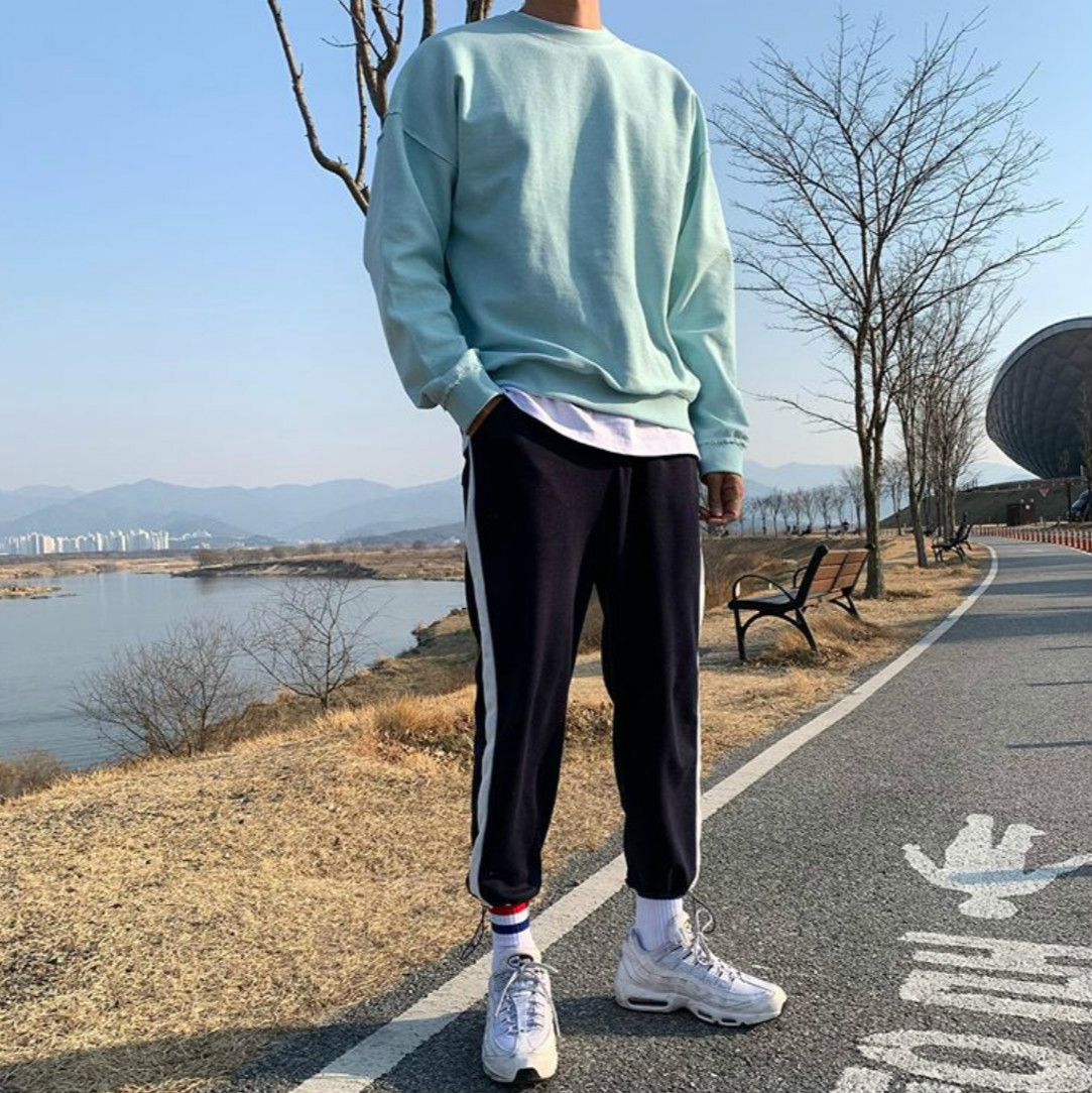 卫衣怎么穿才高级,卫衣怎么穿好看帅气