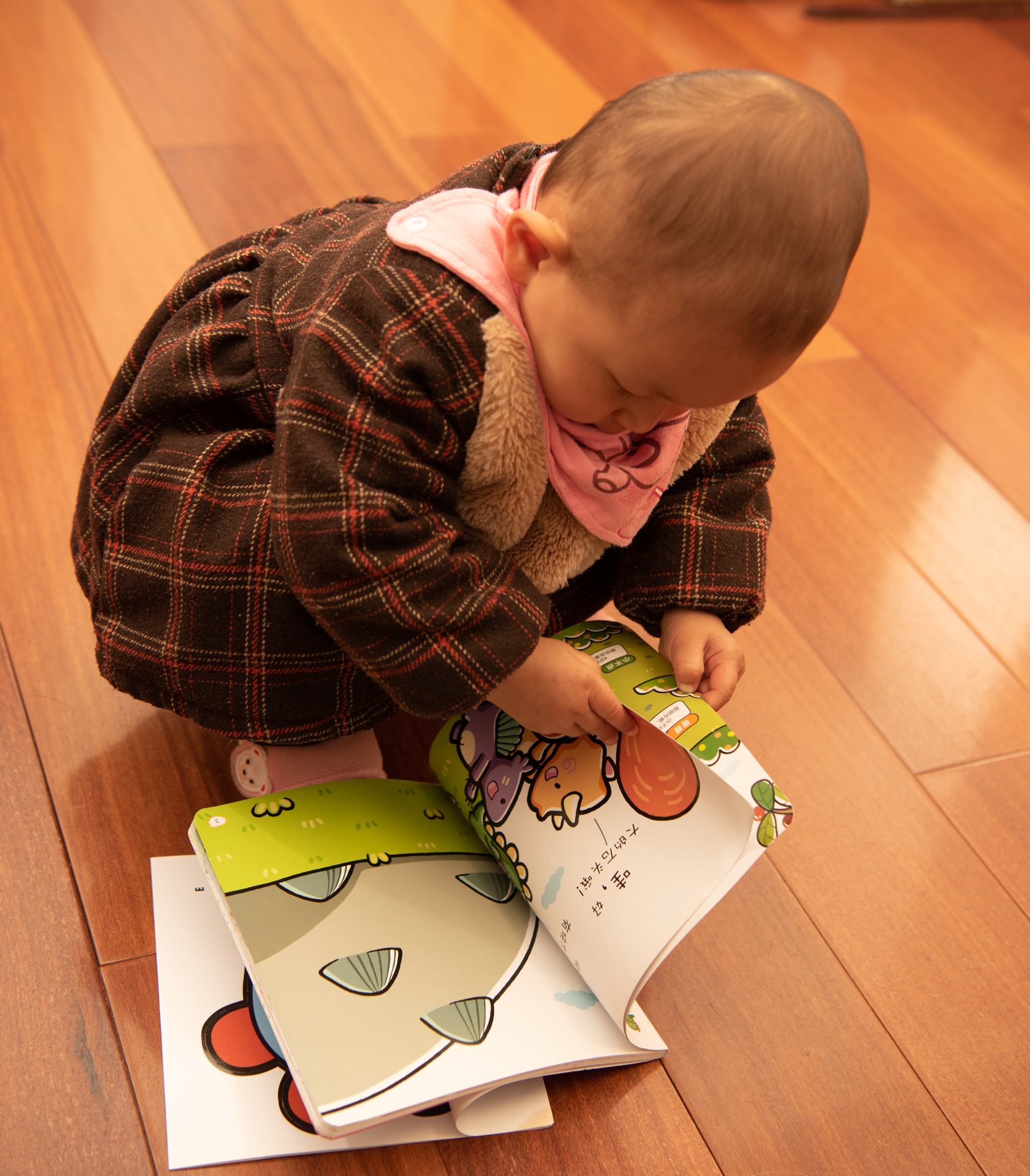 台灯护眼学习灯孩视宝v1,孩视宝护眼台灯vl161a