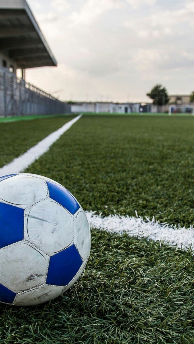 十大绝版足球壁纸锁屏,曼联足球动态锁屏壁纸