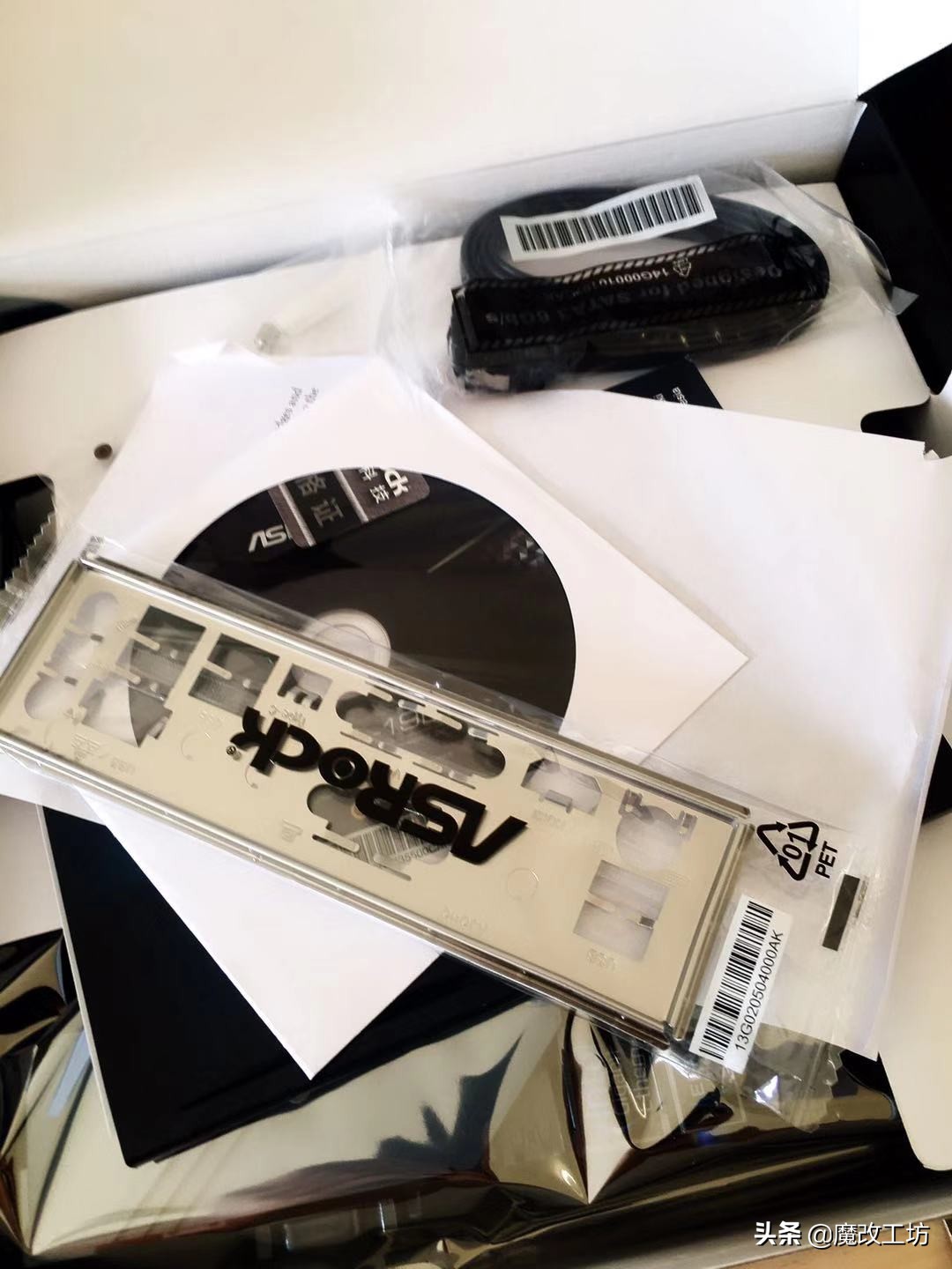 华擎和华硕主板选哪个,华擎主板和华硕主板的差距