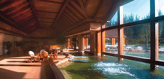 北京100元吃住泡温泉,北京哪里可以滑雪泡温泉