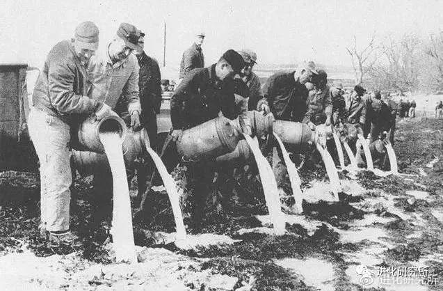 黑天鹅后灰犀牛:倒牛奶到负油价,完美风暴加剧经济滞胀