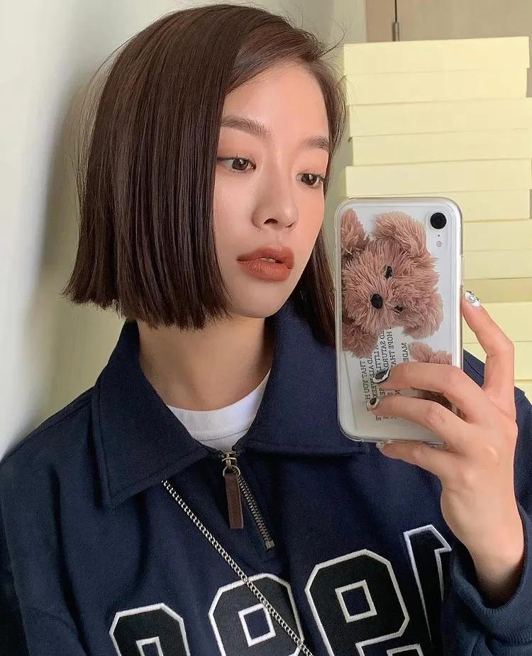 超简单中短发拽姐造型,短发拽姐发型推荐