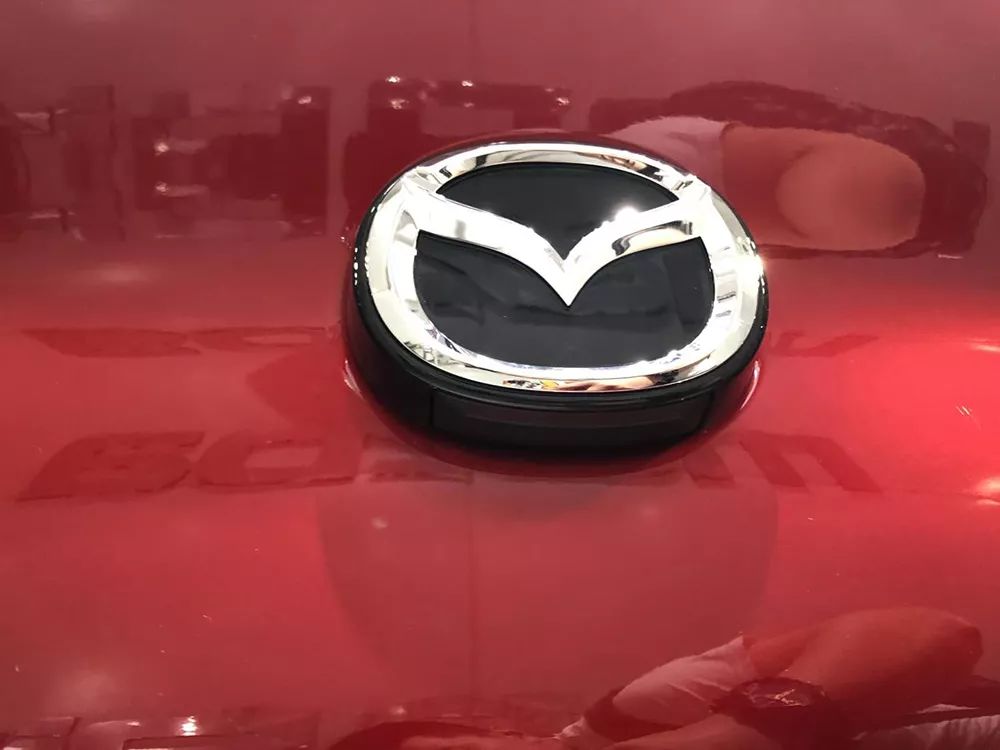 新款马3试驾,新马自达3试驾视频1.5手动挡