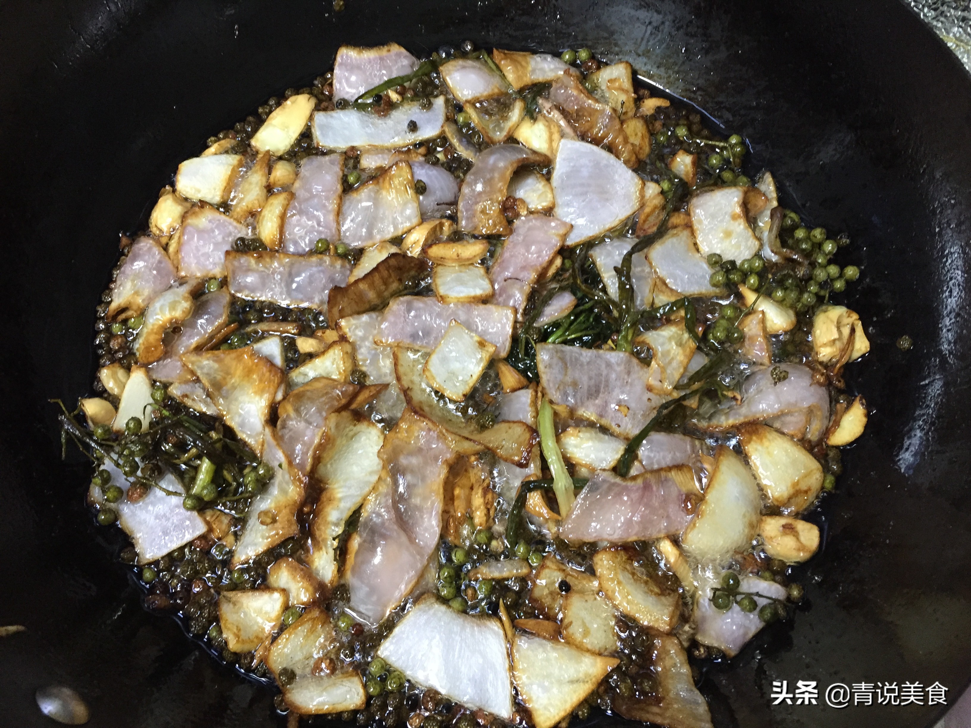 怎样做红油辣子更香,红油辣子怎么做才红