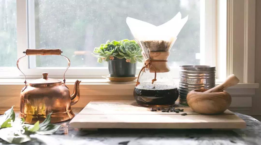 找熟人办事，可能是财商最低的一件事