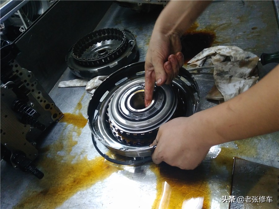 福特蒙迪欧变速箱维修报价,蒙迪欧致胜变速箱维修大概多少钱