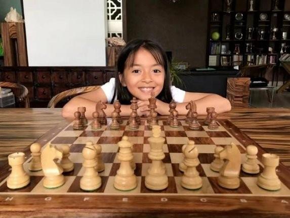 中国女棋手卡塔尔王子,中国女棋手嫁给卡塔尔土豪现况