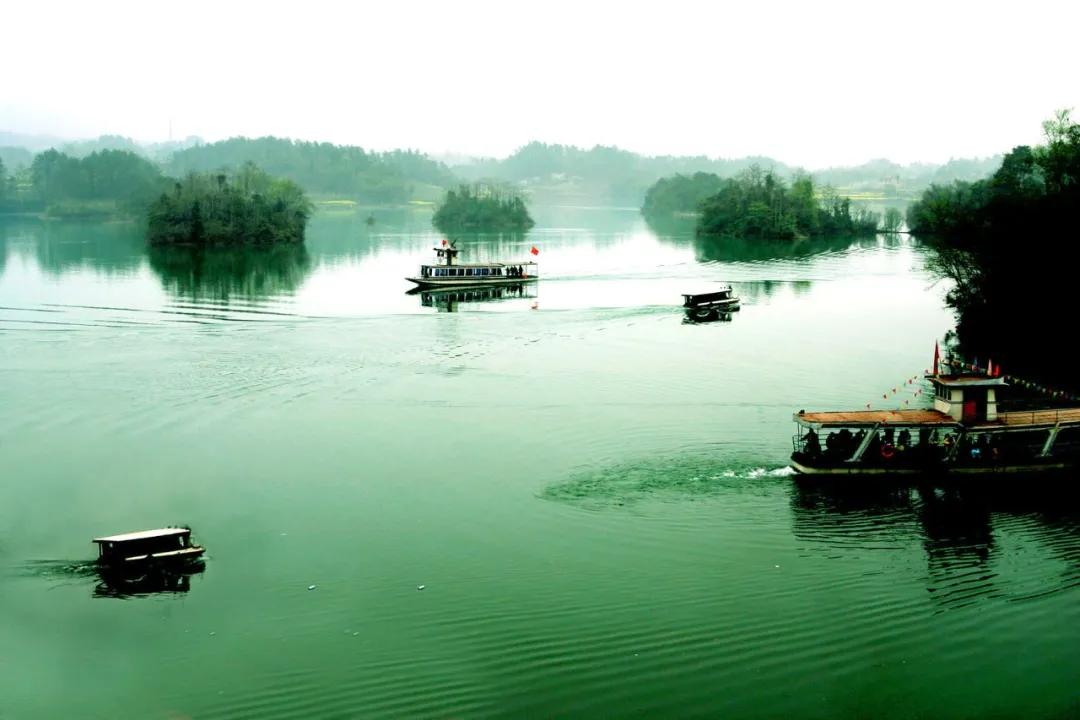 沸水何处觅芳踪？西游记里，白水湖边，灵秀呼之欲出