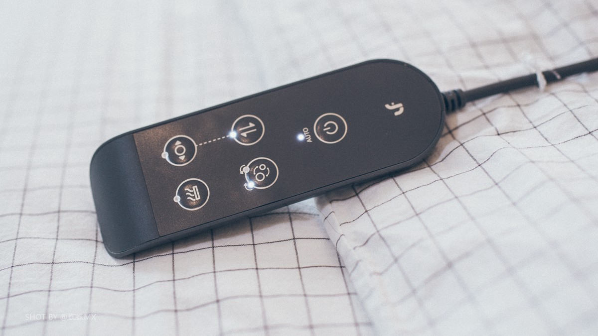 小米有品乐伽按摩垫,小米有品腰部按摩靠垫测评