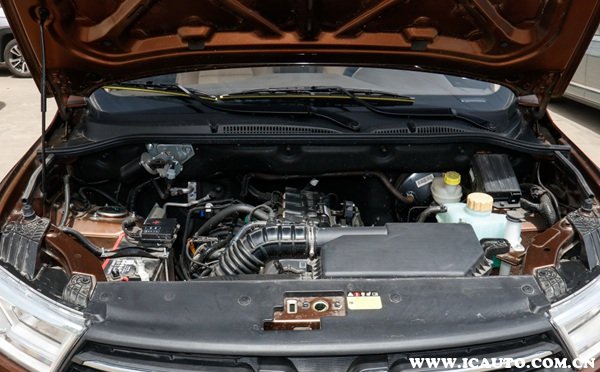 五菱宏光1.2跟1.5的配置区别,五菱宏光排量1.2和1.3有啥区别