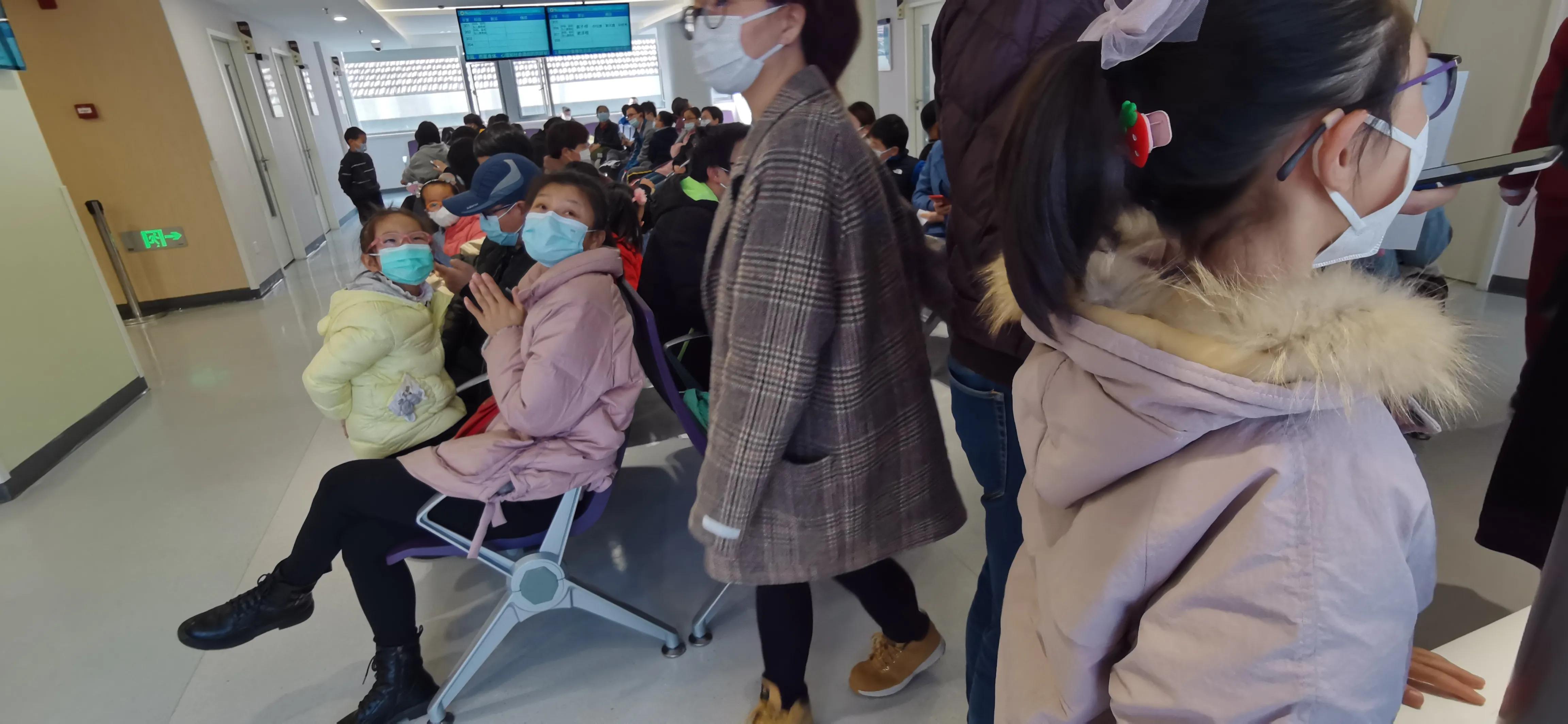 上海眼科配眼镜哪个好,上海五官科医院配近视眼镜多少钱