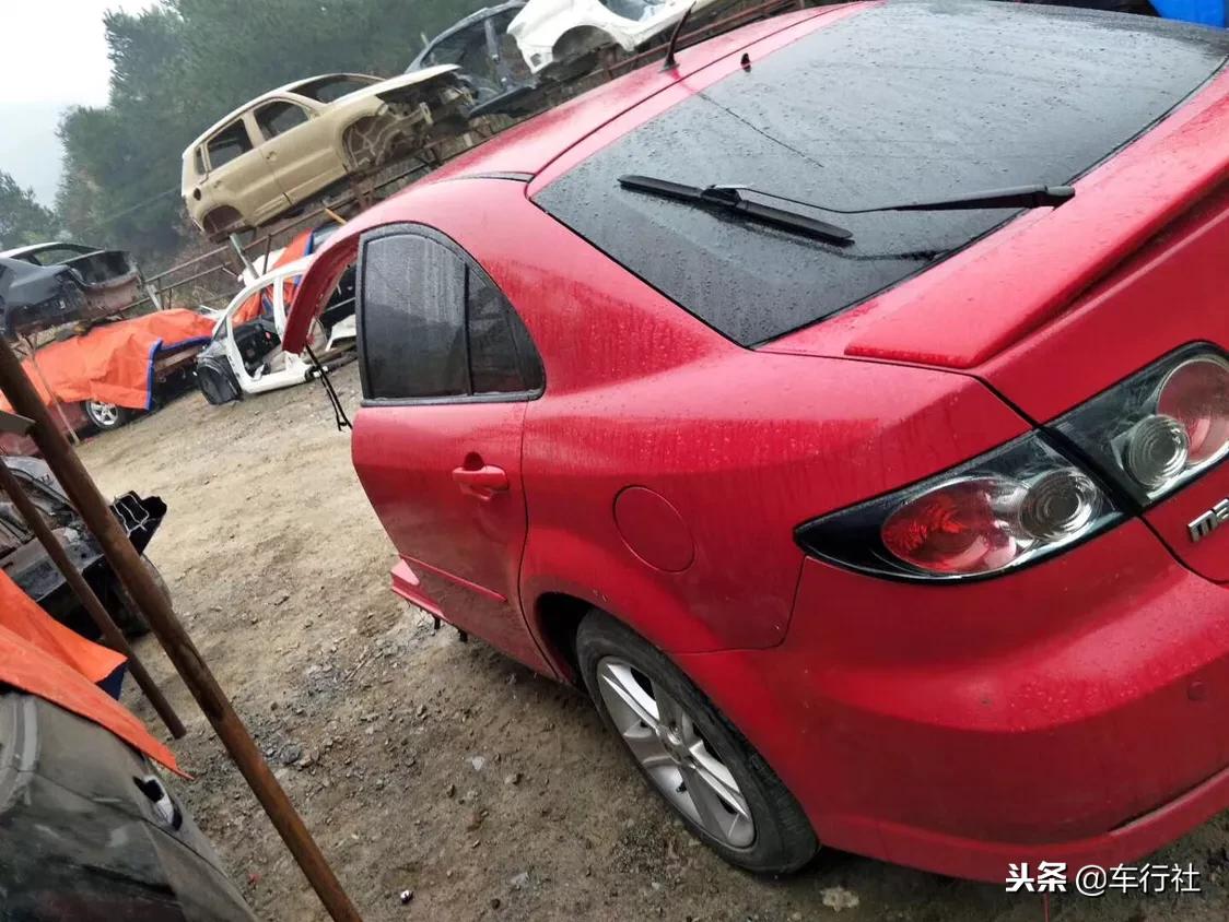 汽配人的一天（164）大泥鳅日系异类马自达6，3台事故拆车
