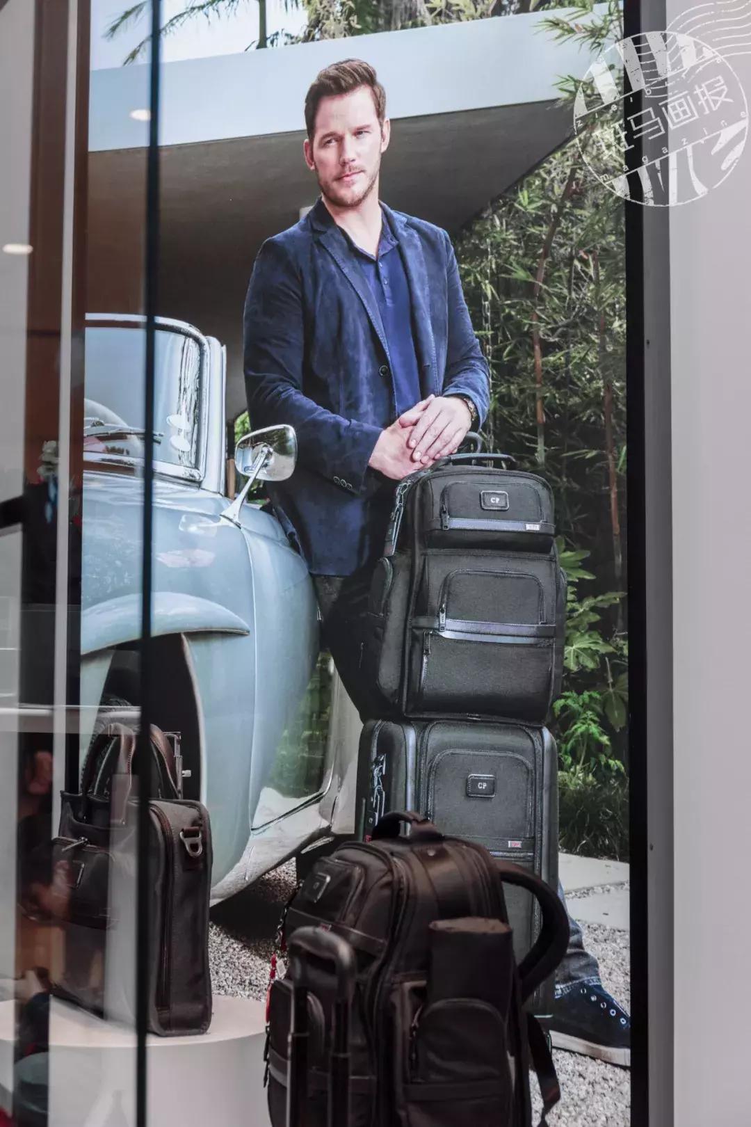 限时两个月:TUMI恒隆快闪店来了,“星爵”出没!