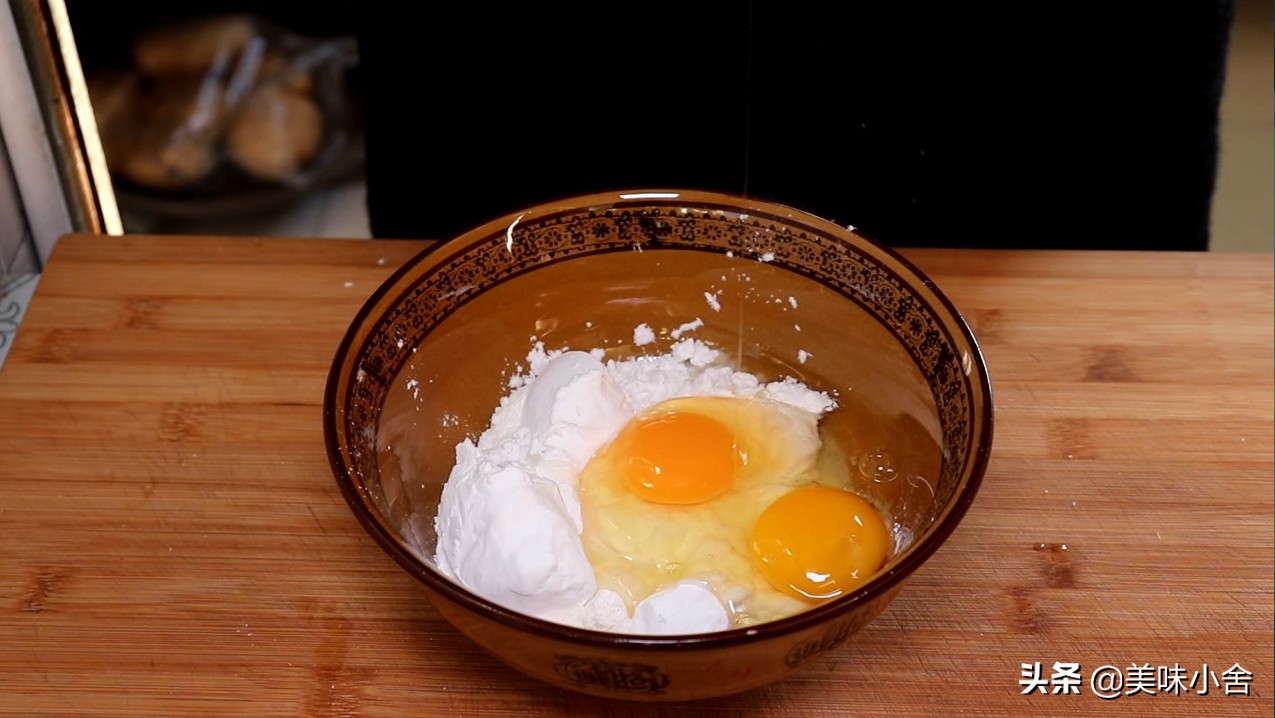 如何炸带鱼外酥里软好吃,过年必不可少的炸带鱼