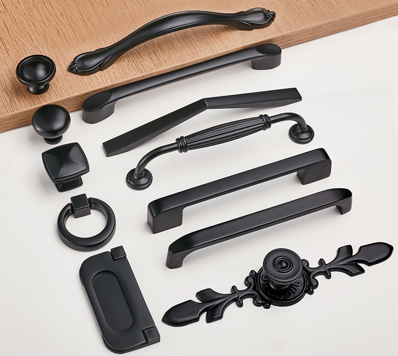 柜门推拉门和平开门哪个好,衣柜推拉门跟平开门哪个更实用