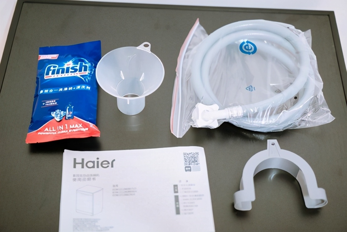 分区洗10套洗碗机,海尔晶彩迭代和晶彩系列