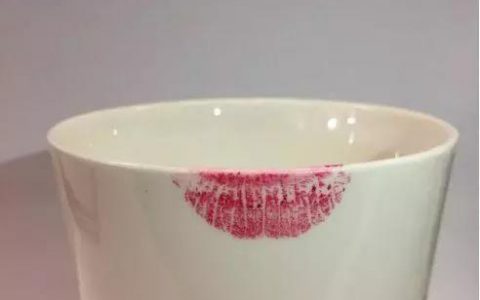 阿玛尼口红405到底怎么样,阿玛尼口红405有那么好吗