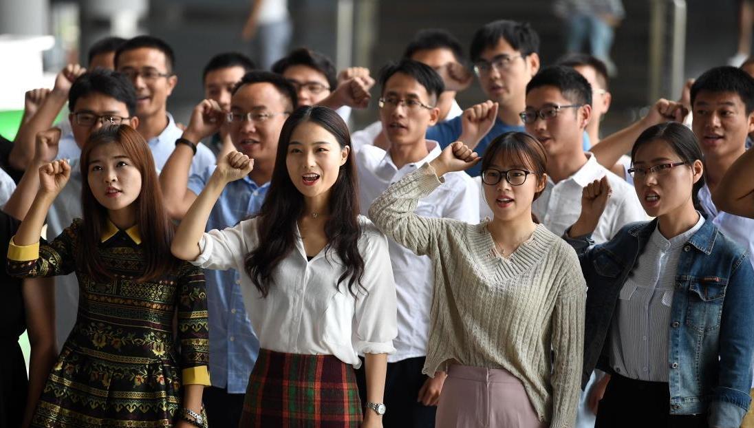 名校毕业年薪有百万,揭秘名牌大学生毕业五年真实工资