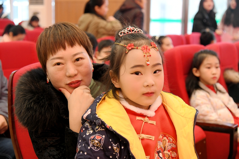 佳音艺术培训中心主持班汇报演出,佳音琴行学员演奏会