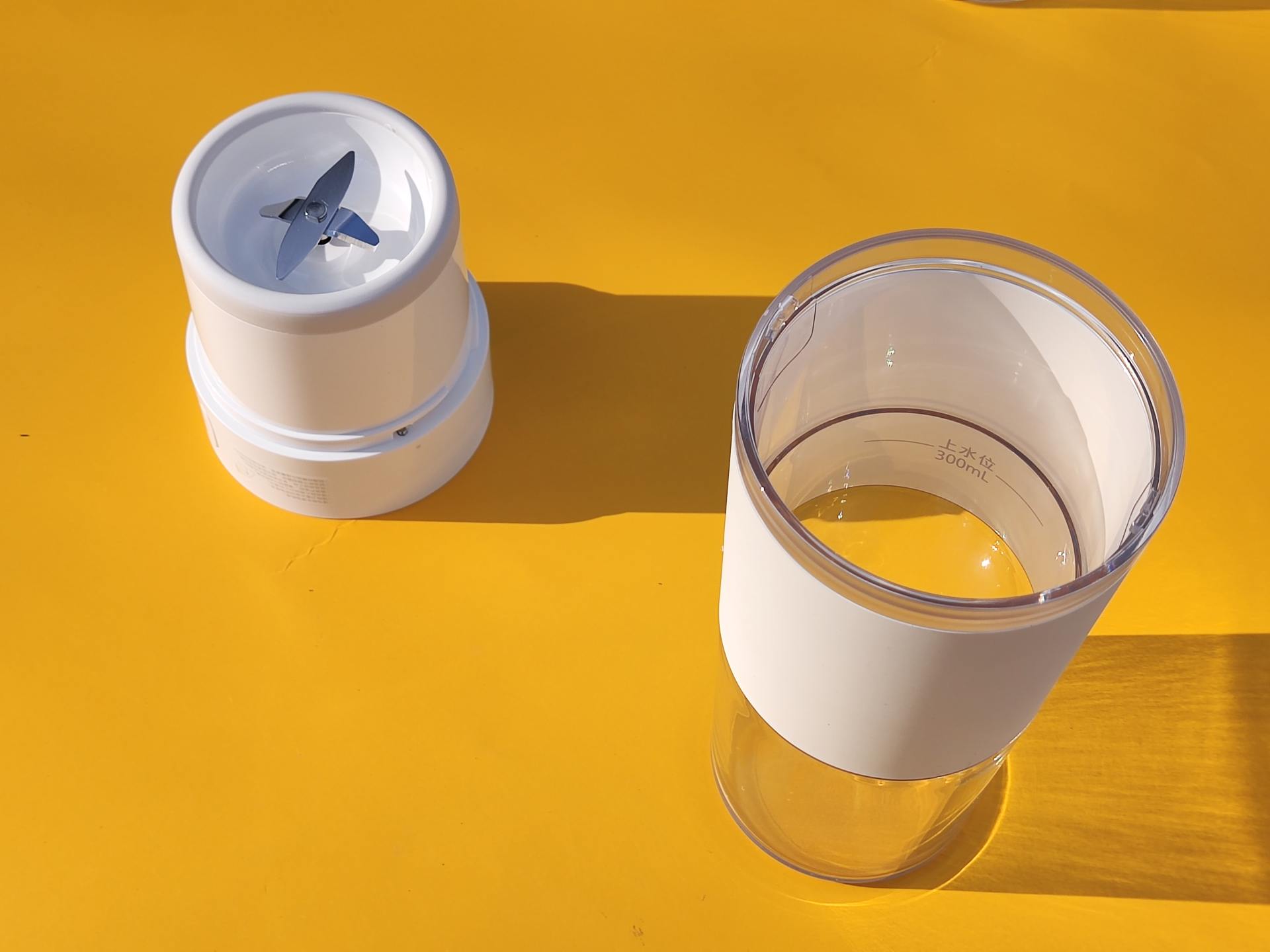 米家随行便携榨汁杯,米家榨汁杯测评