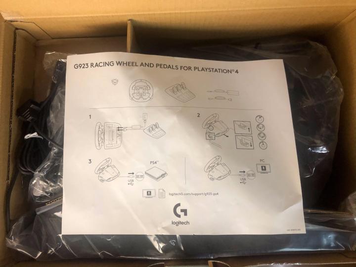 罗技g923力反馈方向盘 (开箱体验罗技g923赛车方向盘)
