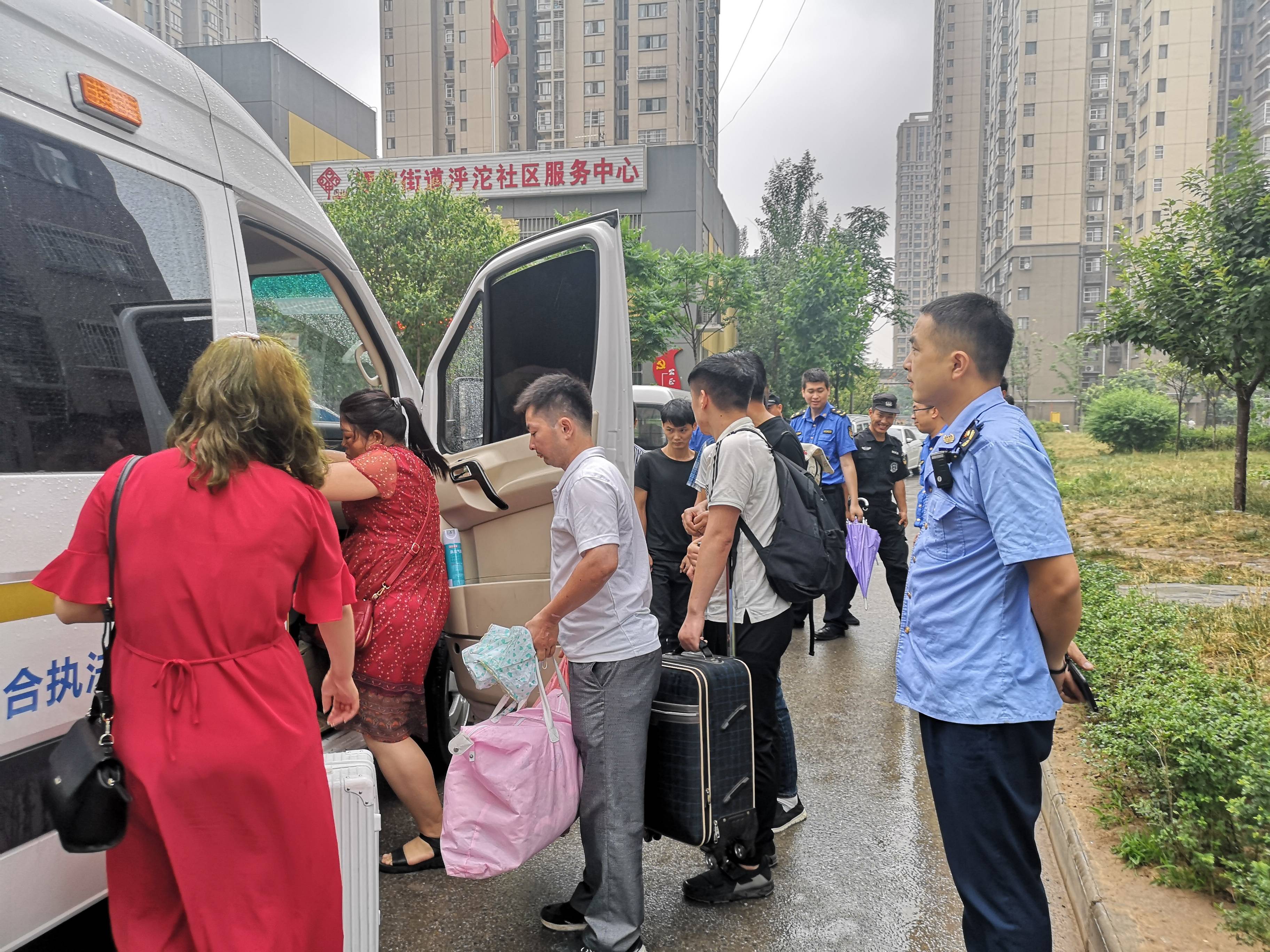 扫黑除恶∣西安工商浐灞分局连续出击高压整治传销活动