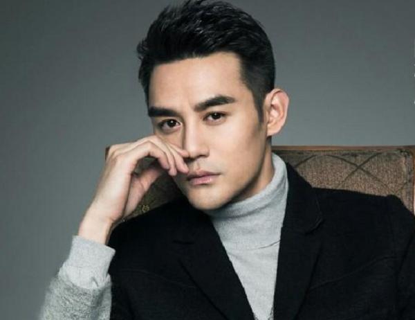 丑女无敌里的娘娘腔是谁,丑女无敌娘娘腔是谁