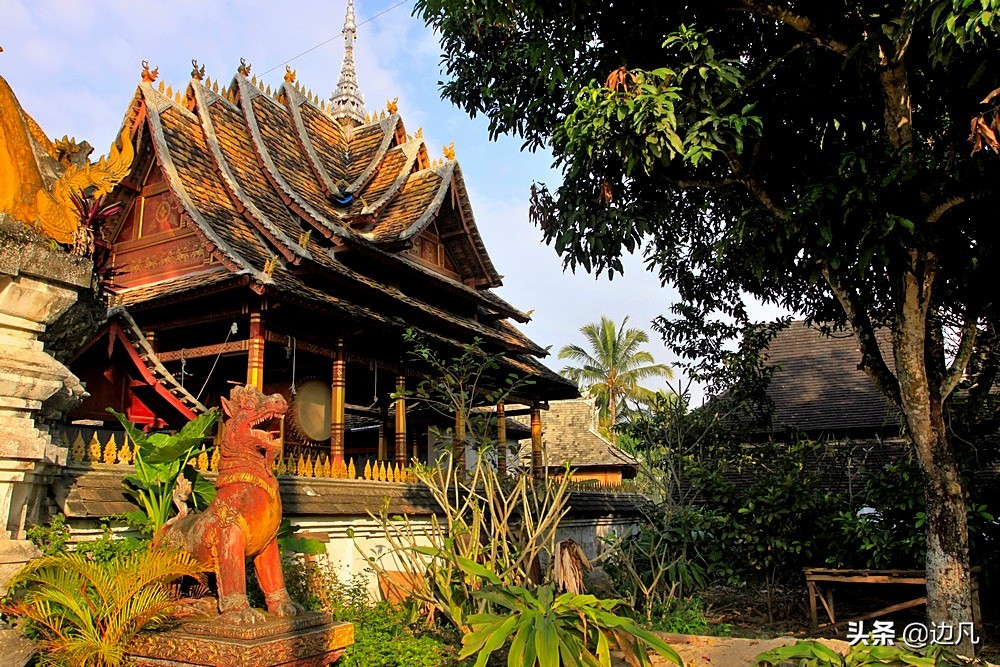 西双版纳澜沧江边美景如画,西双版纳空中夜景