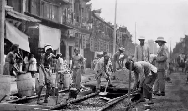 泪崩!1年1张,百年上海,老底子上海人都看哭了!