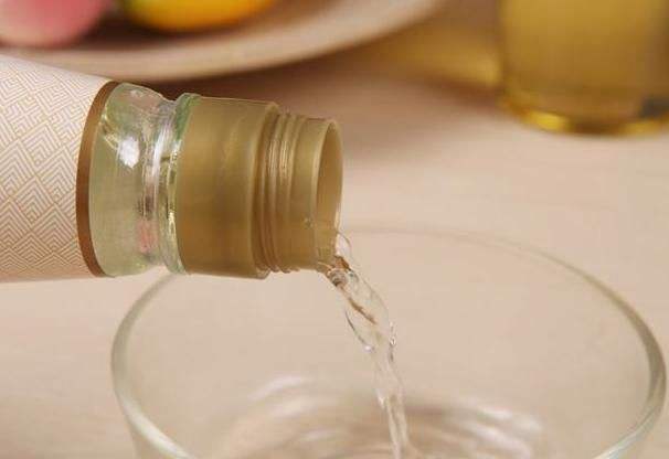 适合头发干枯毛糙分叉的洗发水,头发干枯开叉怎么保养视频