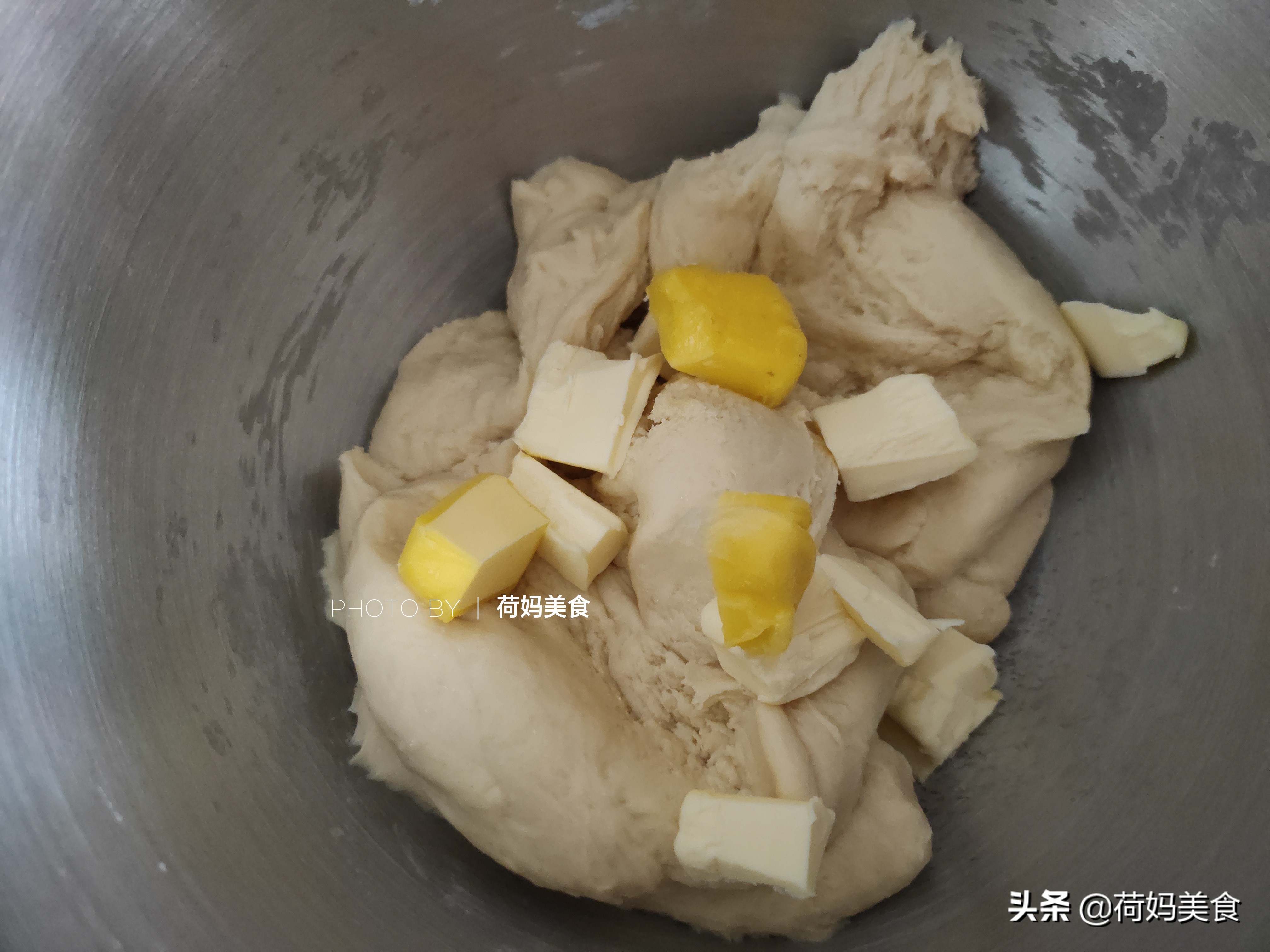 不用烤箱蒸的面包的做法,家庭里做面包用烤箱还是用锅蒸呢