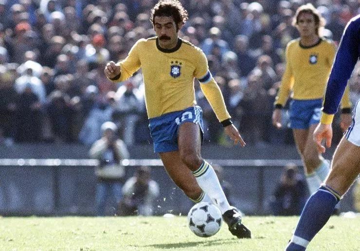 巴西队队史10大巨星,巴西队足球最新排名