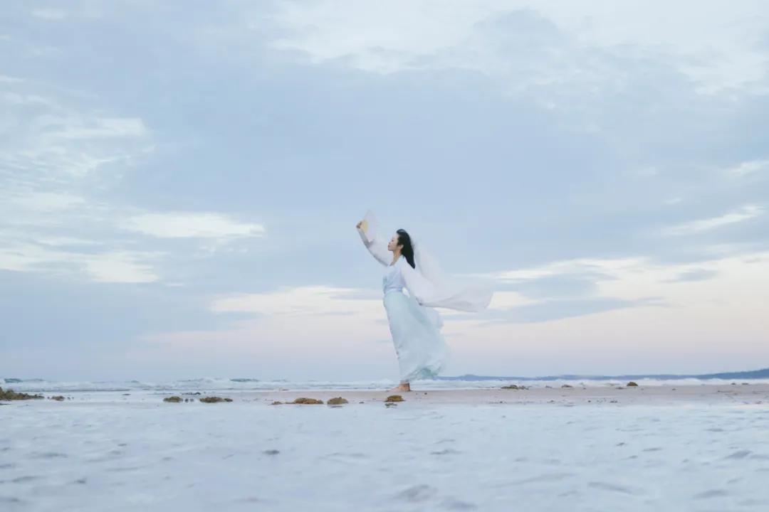 浅水喧哗深水沉默,浅水喧哗深水沉默深度好文