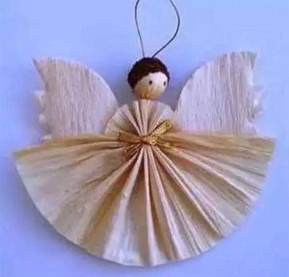 用玉米皮做的手工作品,手工玉米皮编席子教程