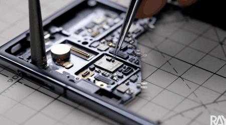 把小米铁蛋爆改成钢铁加鲁鲁的大佬,还曾把手机改造成北京城