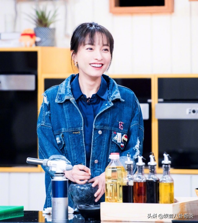 吴昕把别人送的礼物卖了,吴昕卖掉钟汉良送的礼物