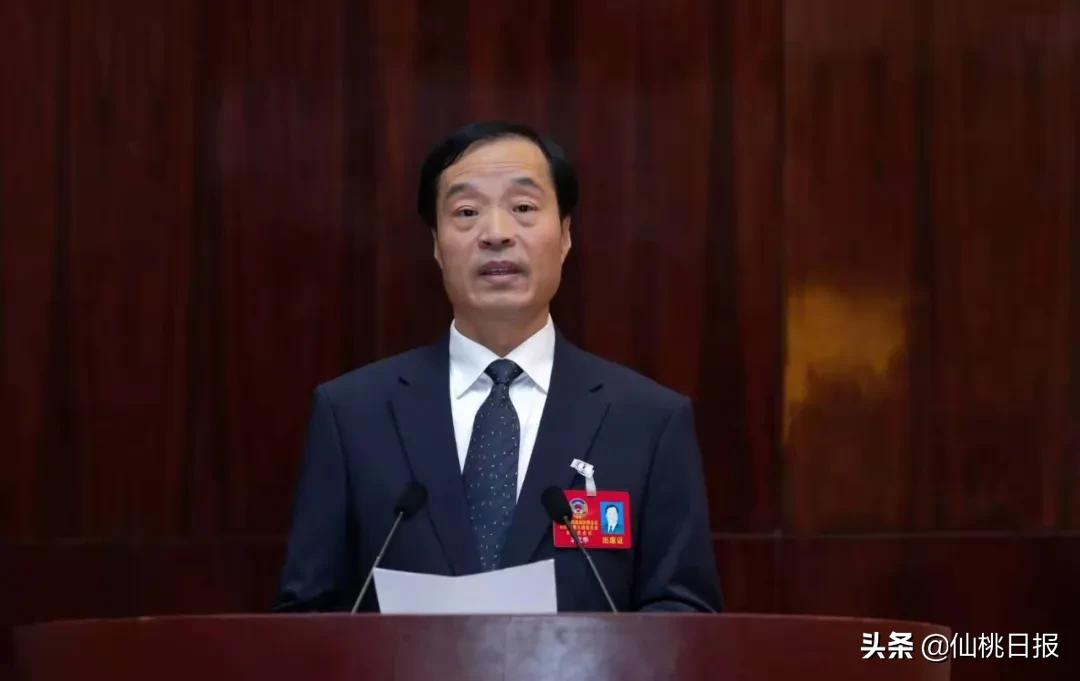 击鼓催征稳驭舵奋楫扬帆启新程,击鼓奋楫扬帆新征程