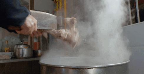 中国美食男人帮又出手了!这神作,能一口气看五集算我输