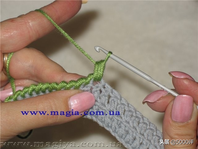 倒钩针收边方法图解,倒钩针收边的视频教程