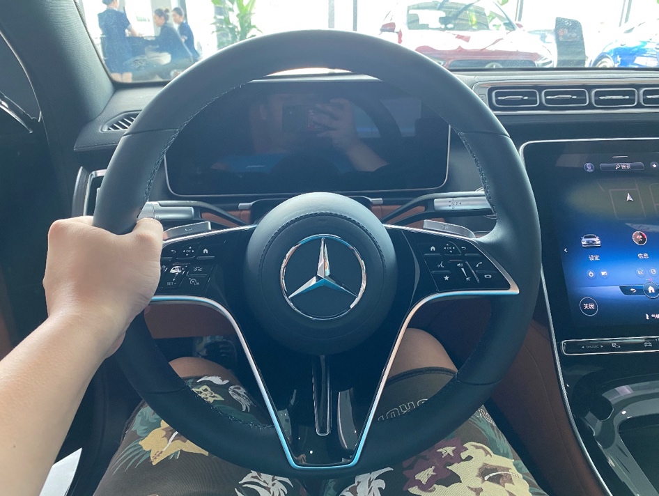 2020梅赛德斯奔驰s450l钻石白色,2022梅赛德斯奔驰s450l钻石白色