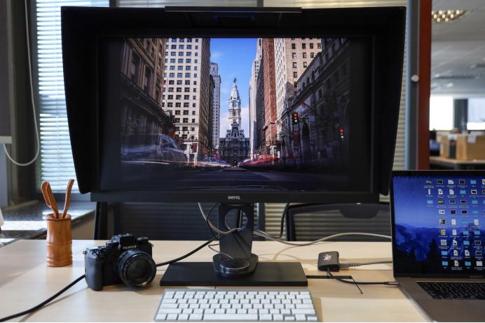 明基sw240专业摄影绘图色准显示器,明基专业显示器sw2700和240区别