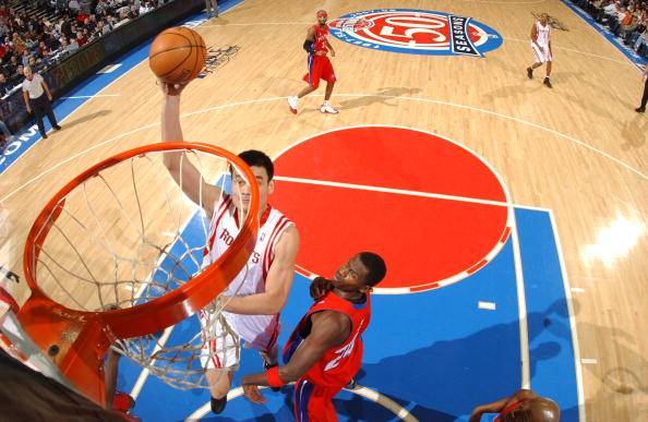 人物|姚明从球员到篮协主席，不一样的篮球赛场一样的篮球梦想