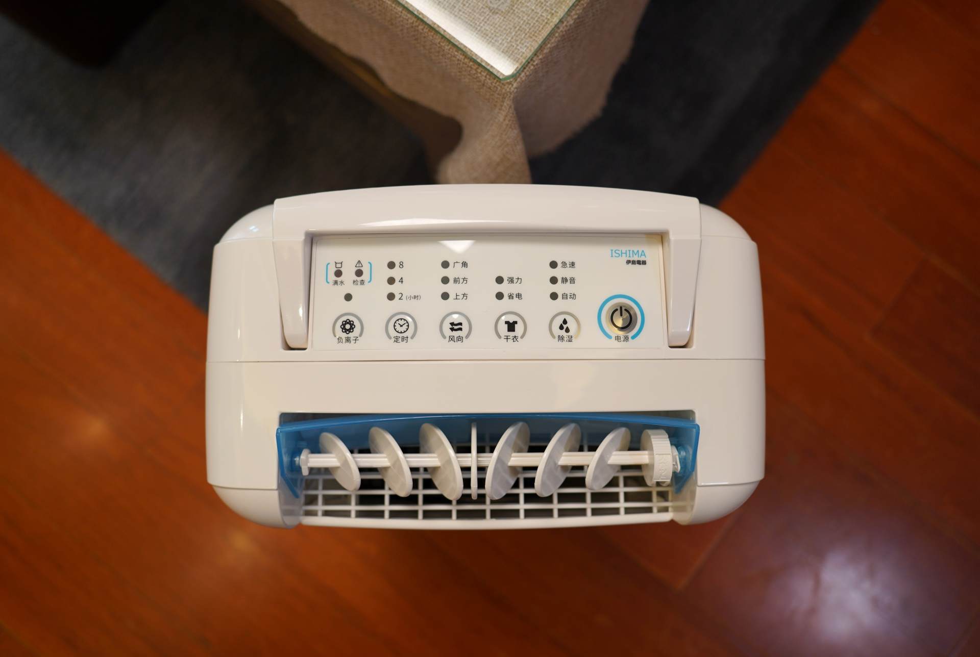 不用压缩机除湿,无压缩机除湿机的除湿原理