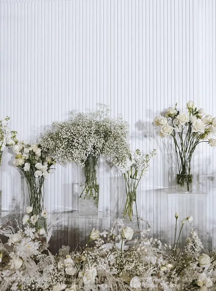 色调恬静淡雅的现代简洁风婚礼,白绿色系小清新风格婚礼