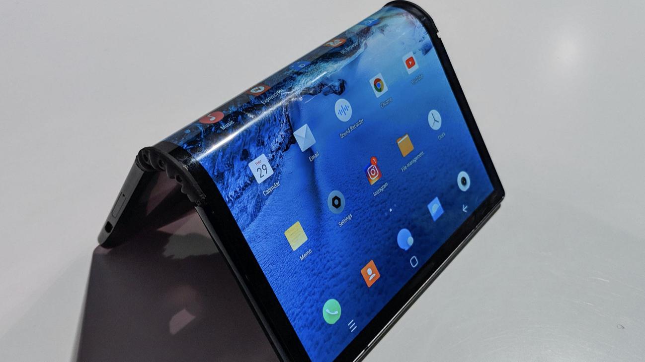 三星galaxyzfold5g,三星galaxyzfold2是5g手机吗