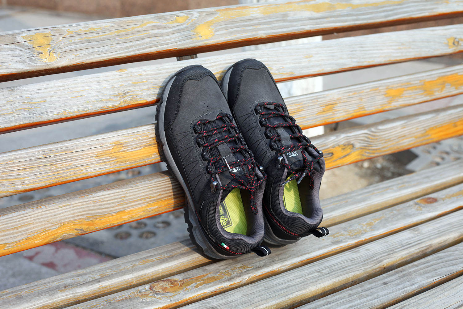 兼顾城市和户外徒步的登山鞋,探路者专业户外登山徒步鞋男