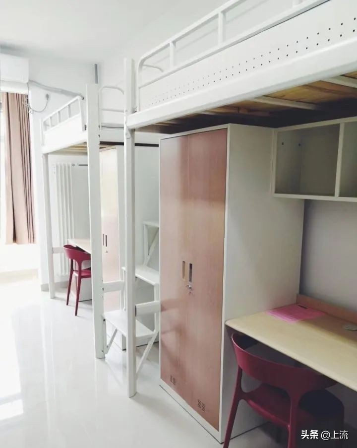 北方大学宿舍烂成什么样,为什么北方大学宿舍条件普遍差