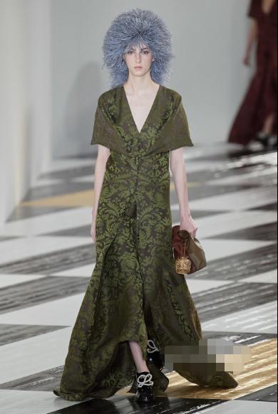 丝绸在古代的地位,丝绸在当年属于顶级奢侈品