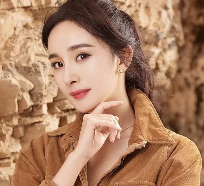 粉底液armani干皮要用什么色,干皮适用于什么粉底液